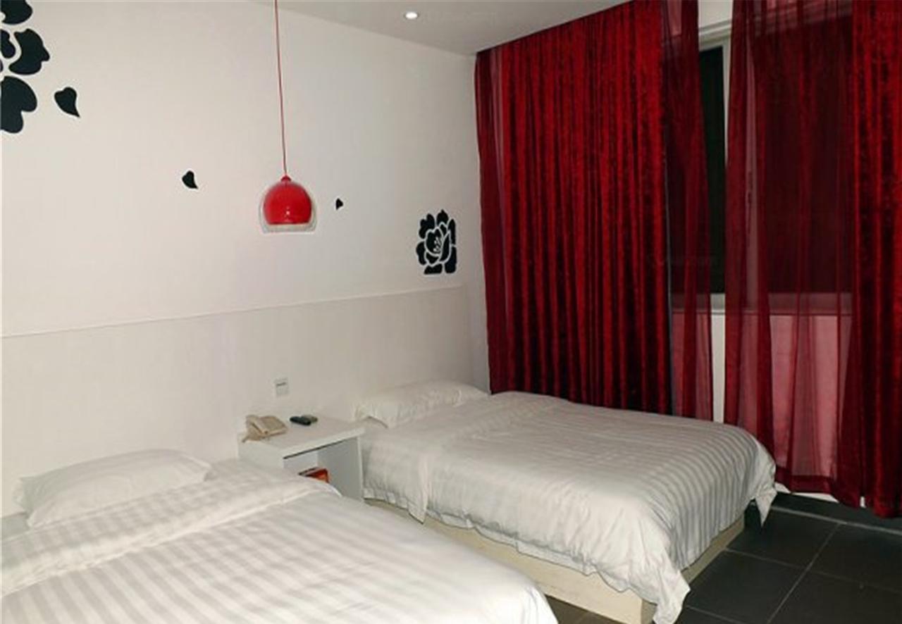 V8 Hotel Xilang Subway Branch Canton Esterno foto